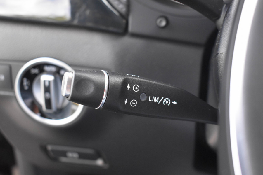 Mercedes-Benz B-Klasse 180 AMG-Line | Panoramadak | Carplay | Leder | Camera