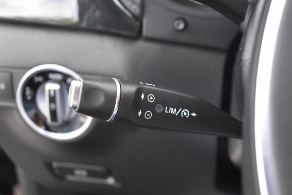 Mercedes-Benz B-Klasse 180 AMG-Line | Panoramadak | Carplay | Leder | Camera