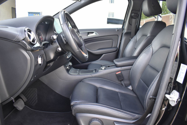 Mercedes-Benz B-Klasse 180 AMG-Line | Panoramadak | Carplay | Leder | Camera