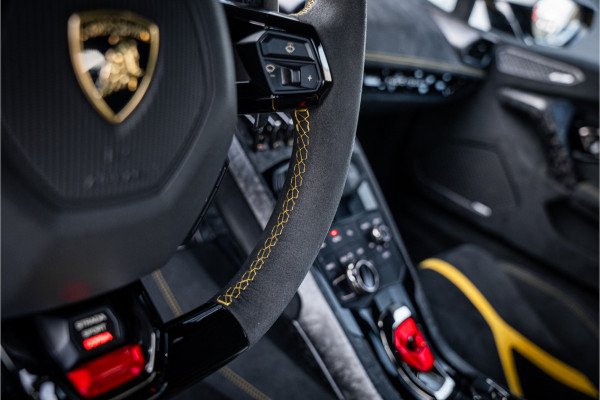 Lamborghini Huracan 5.2 V10 Performante - Giallo Inti | Forged Carbon | ALA | Lift | Sensonum | Camera