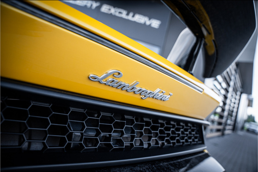 Lamborghini Huracan 5.2 V10 Performante - Giallo Inti | Forged Carbon | ALA | Lift | Sensonum | Camera