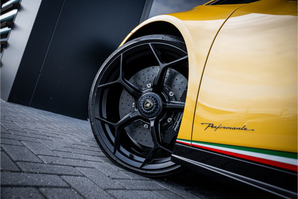 Lamborghini Huracan 5.2 V10 Performante - Giallo Inti | Forged Carbon | ALA | Lift | Sensonum | Camera