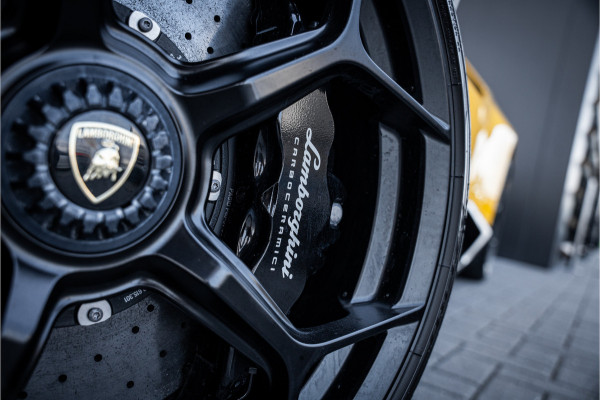 Lamborghini Huracan 5.2 V10 Performante - Giallo Inti | Forged Carbon | ALA | Lift | Sensonum | Camera
