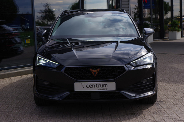 CUPRA Leon Sportstourer 1.4 e-Hybrid 204 PK BNS, Trekhaak, Stoelverwarming, Kuipstoelen, LED,