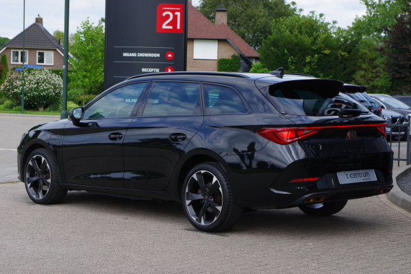 CUPRA Leon Sportstourer 1.4 e-Hybrid 204 PK BNS, Trekhaak, Stoelverwarming, Kuipstoelen, LED,