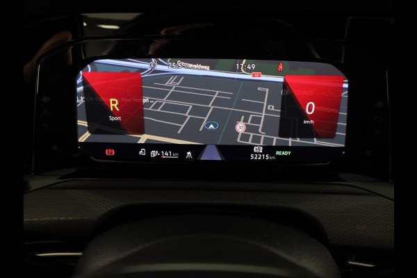 Volkswagen Golf 1.4 eHybrid GTE 245 pk Automaat (DSG) | Navigatie | Parkeersensoren (Park assist) | Adaptieve cruise control | Matrix LED koplampen | Stoelverwarming |