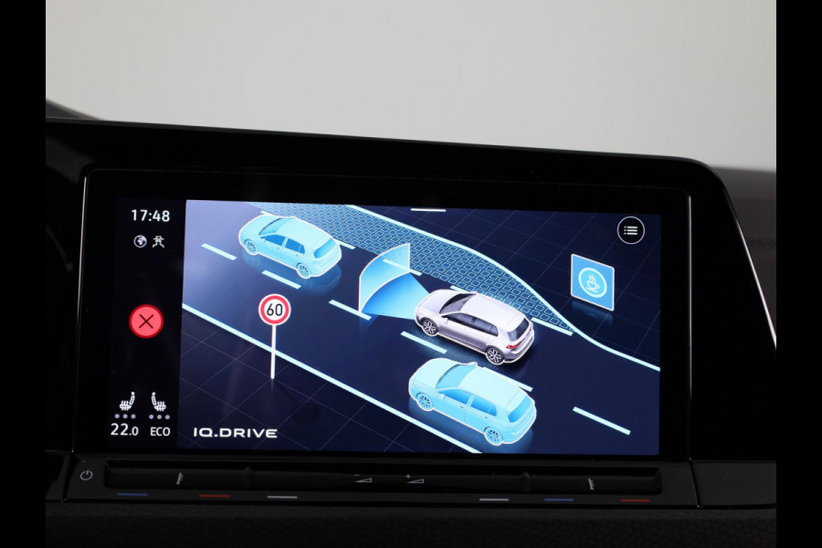 Volkswagen Golf 1.4 eHybrid GTE 245 pk Automaat (DSG) | Navigatie | Parkeersensoren (Park assist) | Adaptieve cruise control | Matrix LED koplampen | Stoelverwarming |