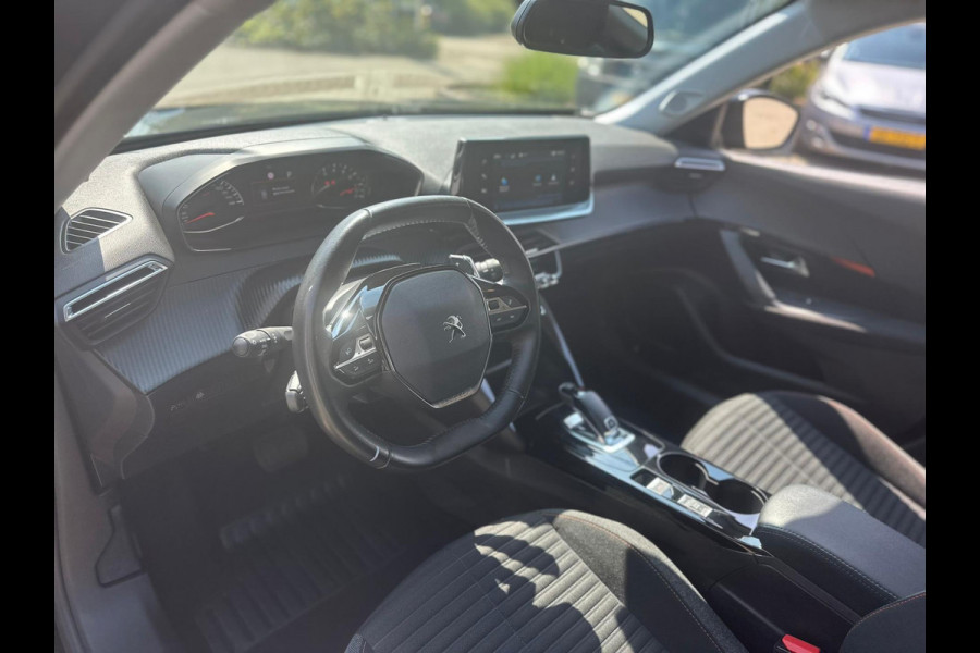Peugeot 2008 1.2 PureTech Active Pack Automaat