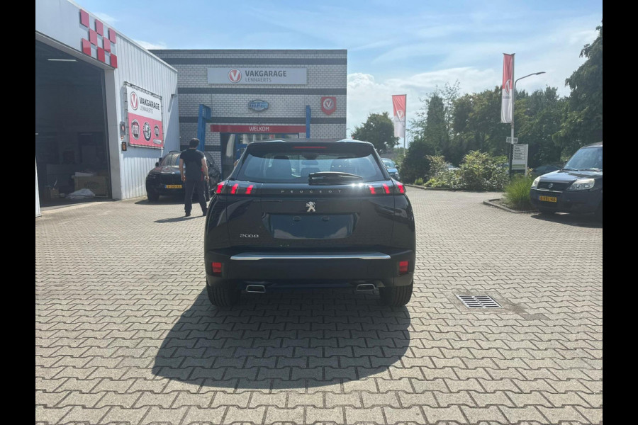 Peugeot 2008 1.2 PureTech Active Pack Automaat