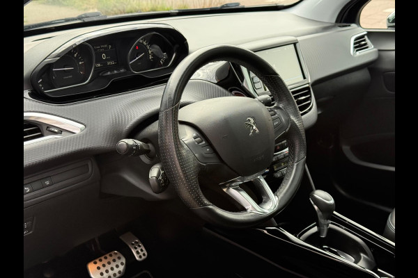 Peugeot 2008 1.2 PureTech | Pano | 110 PK | Clima | Camera