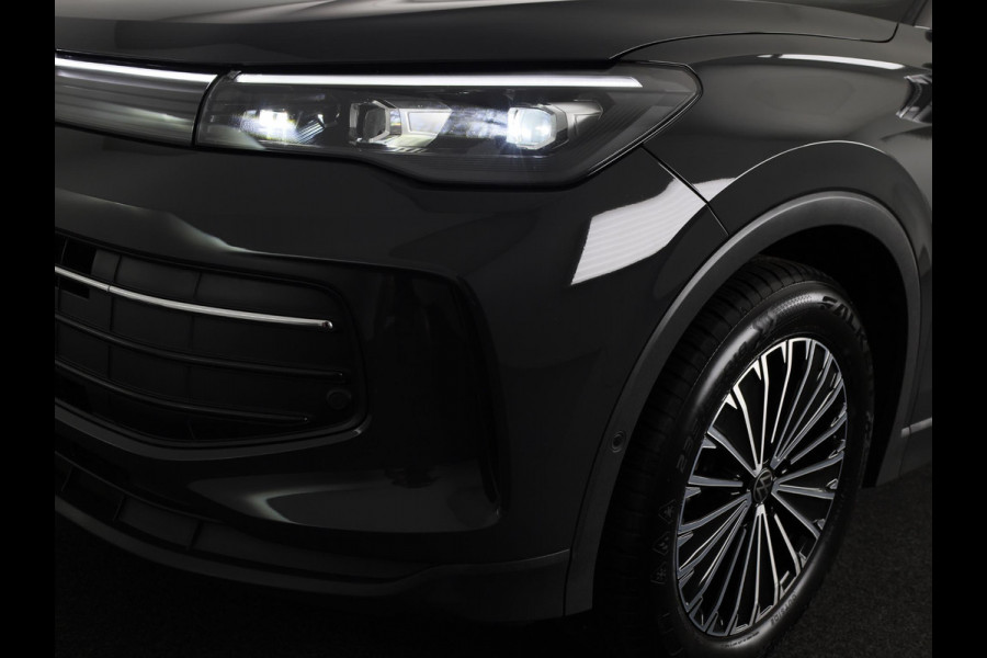 Volkswagen Tiguan 1.5 eTSI Life Edition 130 pk Automaat (DSG) | Navigatie | Elektr. trekhaak | Parkeersensoren (Park assist) | Achteruitrijcamera | Stoelverwarming |