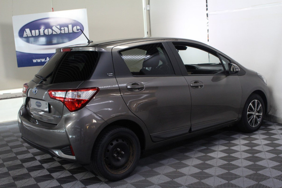 Toyota Yaris 1.5 Hybrid Y20 LUXE UITV. 2eEIG! NAV CAMRA STOELVW ECC '19
