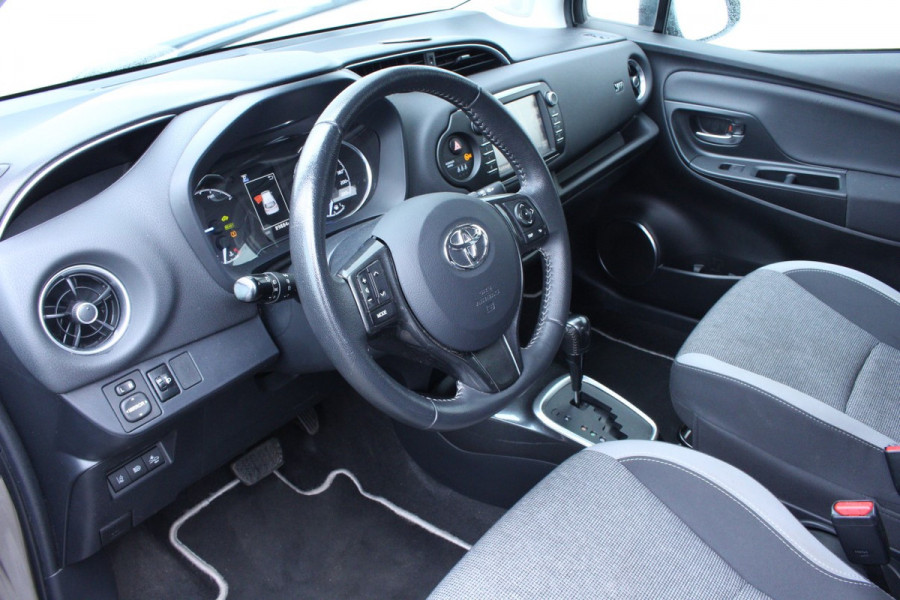 Toyota Yaris 1.5 Hybrid Y20 LUXE UITV. 2eEIG! NAV CAMRA STOELVW ECC '19