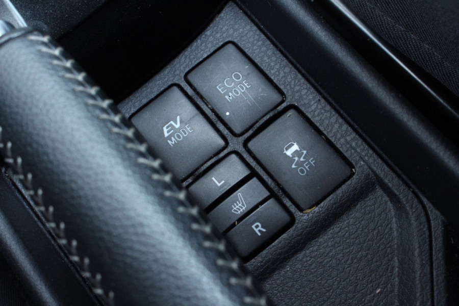 Toyota Yaris 1.5 Hybrid Y20 LUXE UITV. 2eEIG! NAV CAMRA STOELVW ECC '19