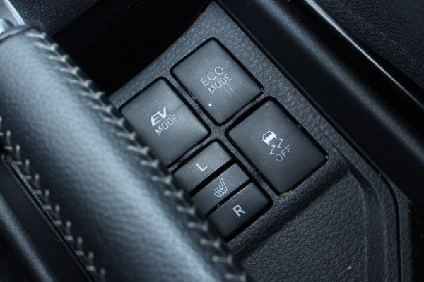 Toyota Yaris 1.5 Hybrid Y20 LUXE UITV. 2eEIG! NAV CAMRA STOELVW ECC '19