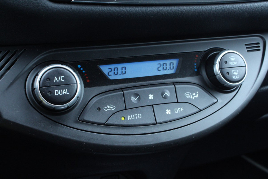 Toyota Yaris 1.5 Hybrid Y20 LUXE UITV. 2eEIG! NAV CAMRA STOELVW ECC '19