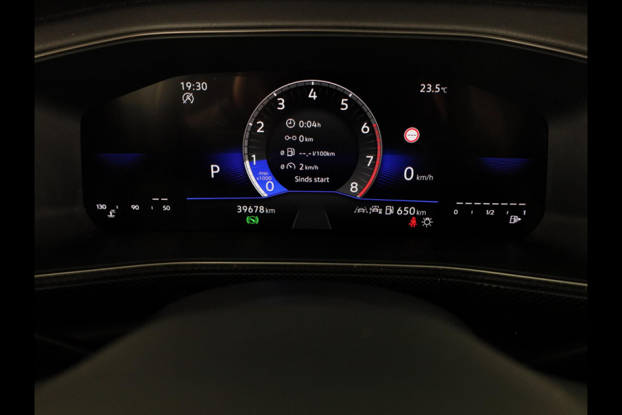 Volkswagen T-Cross 1.0 TSI R-Line 116 pk Automaat (DSG) | Verlengde garantie | Navigatie via App | Parkeersensoren | Adaptieve cruise control | LED koplampen | R-Line |