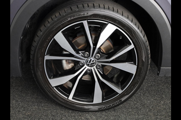 Volkswagen T-Cross 1.0 TSI R-Line 116 pk Automaat (DSG) | Verlengde garantie | Navigatie via App | Parkeersensoren | Adaptieve cruise control | LED koplampen | R-Line |