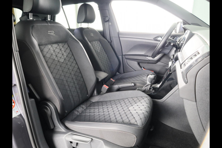 Volkswagen T-Cross 1.0 TSI R-Line 116 pk Automaat (DSG) | Verlengde garantie | Navigatie via App | Parkeersensoren | Adaptieve cruise control | LED koplampen | R-Line |