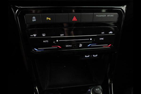 Volkswagen T-Cross 1.0 TSI R-Line 116 pk Automaat (DSG) | Verlengde garantie | Navigatie via App | Parkeersensoren | Adaptieve cruise control | LED koplampen | R-Line |