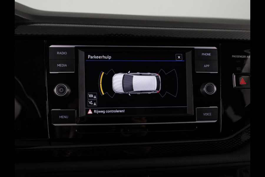 Volkswagen Polo 1.0 TSI Life 95 pk | Navigatie via App | Parkeersensoren | Adaptieve cruise control | LED koplampen | Apple Carplay/Android Auto |