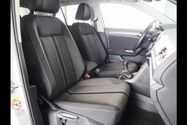 Volkswagen T-Roc 1.0 TSI Style 110 pk | Autom. airco | Adaptieve cruise control | Parkeersensoren |