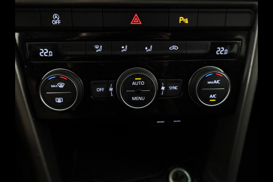 Volkswagen T-Roc 1.0 TSI Style 110 pk | Autom. airco | Adaptieve cruise control | Parkeersensoren |