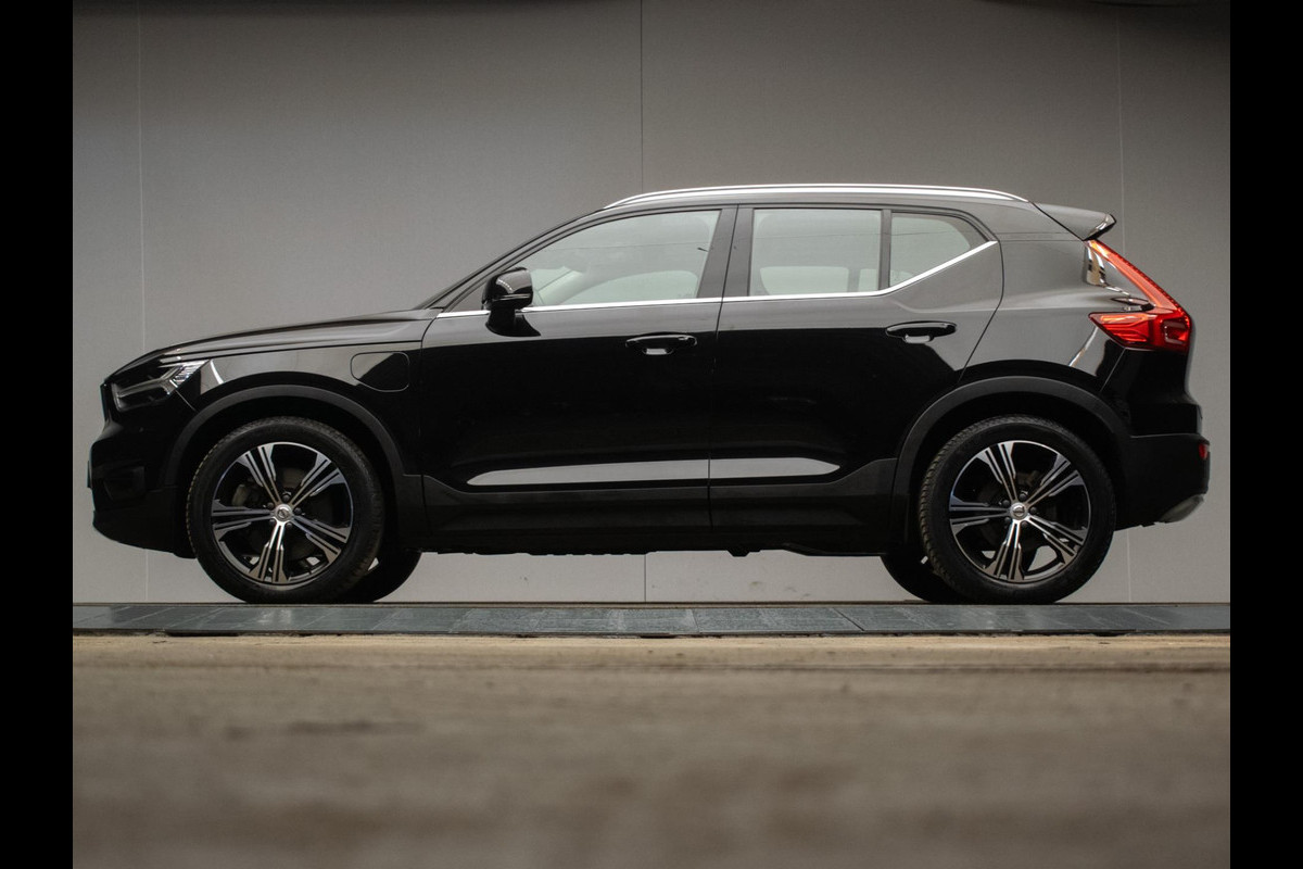 Volvo XC40 1.5 T5 Recharge Inscription (APPLE CARPLAY,HARMAN/KARDON,NAVI,STOELVERWARMING,LEDER,3D VIEW,LED,CAMERA,PDC,NETTESTAAT) Volvo XC40 1.5 T5 Recharge Inscription (APPLE CARPLAY,HARMAN/KARDON,NAVI,STOELVERWARMING,LEDER,3D VIEW,LED,CAMERA,PDC,NETTESTAAT)