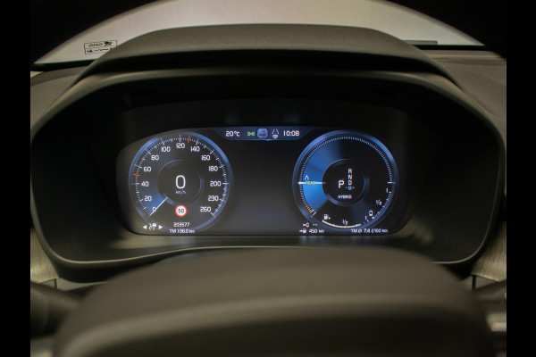 Volvo XC40 1.5 T5 Recharge Inscription (APPLE CARPLAY,HARMAN/KARDON,NAVI,STOELVERWARMING,LEDER,3D VIEW,LED,CAMERA,PDC,NETTESTAAT)