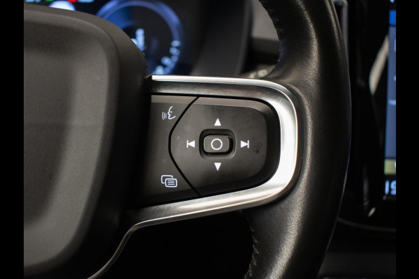 Volvo XC40 1.5 T5 Recharge Inscription (APPLE CARPLAY,HARMAN/KARDON,NAVI,STOELVERWARMING,LEDER,3D VIEW,LED,CAMERA,PDC,NETTESTAAT)