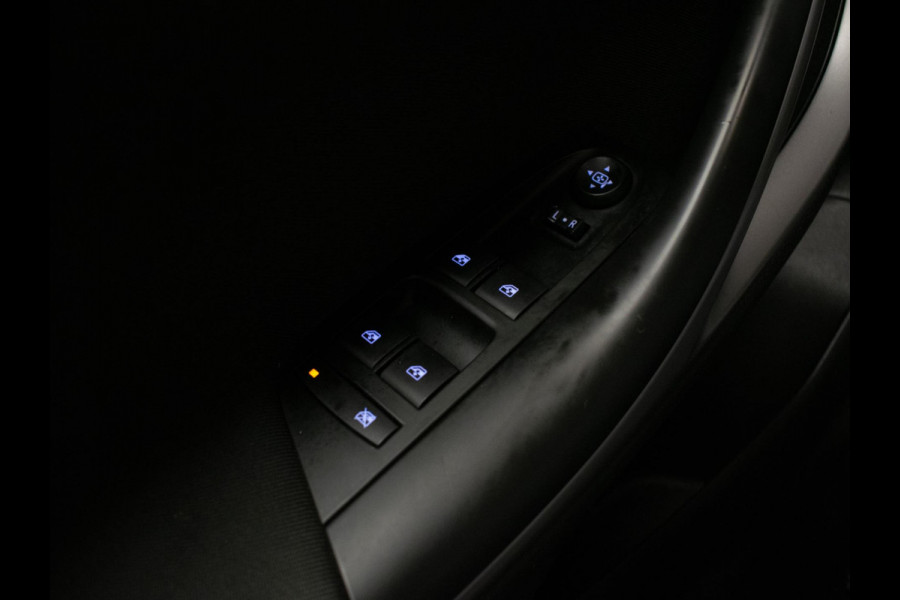 Opel Astra 1.0 Online Edition Sport (APPLE CARPLAY,NAVI,CAMERA,LED,CRUISE,CLIMATE,SPORTSTOELEN,LM VELGEN,GETINT,PDC,NETTESTAAT)