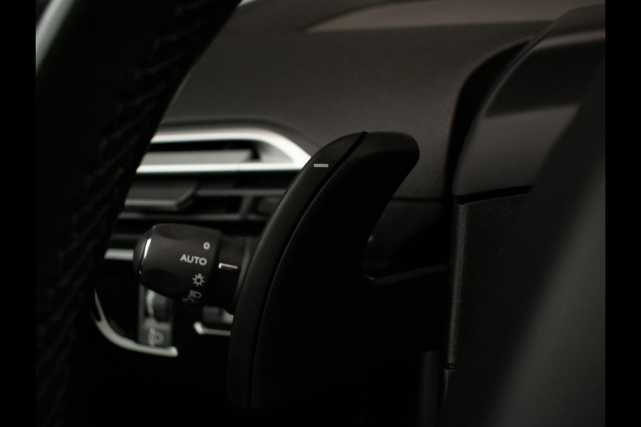 Citroën Grand C4 Spacetourer 1.2 PureTech Shine Sport 7p (PANORAMADAK,NAVI,CAMERA,CRUISE,LED,BLACKEDITION,SPORTSTOELEN,NETTESTAAT)