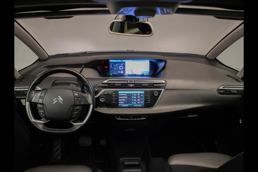 Citroën Grand C4 Spacetourer 1.2 PureTech Shine Sport 7p (PANORAMADAK,NAVI,CAMERA,CRUISE,LED,BLACKEDITION,SPORTSTOELEN,NETTESTAAT)