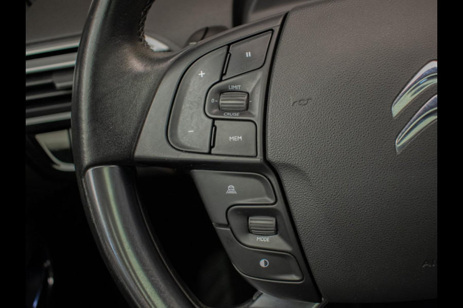 Citroën Grand C4 Spacetourer 1.2 PureTech Shine Sport 7p (PANORAMADAK,NAVI,CAMERA,CRUISE,LED,BLACKEDITION,SPORTSTOELEN,NETTESTAAT)