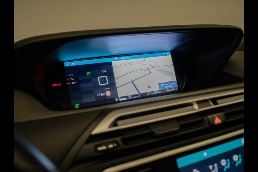 Citroën Grand C4 Spacetourer 1.2 PureTech Shine Sport 7p (PANORAMADAK,NAVI,CAMERA,CRUISE,LED,BLACKEDITION,SPORTSTOELEN,NETTESTAAT)