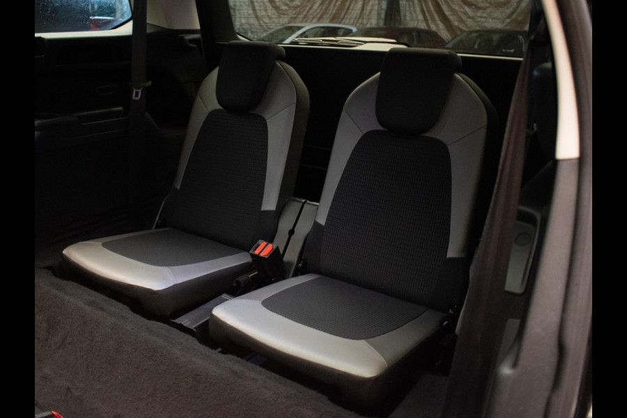 Citroën Grand C4 Spacetourer 1.2 PureTech Shine Sport 7p (PANORAMADAK,NAVI,CAMERA,CRUISE,LED,BLACKEDITION,SPORTSTOELEN,NETTESTAAT)