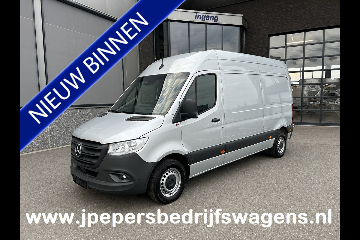 Mercedes-Benz Sprinter 315 CDI L2 H2 MBUX / Navigatie / Camera / Parkeersensoren / Cruise control / Airco / 270 Graden achterdeuren Mercedes-Benz Sprinter 315 CDI L2 H2 MBUX / Navigatie / Camera / Parkeersensoren / Cruise control / Airco / 270 Graden achterdeuren