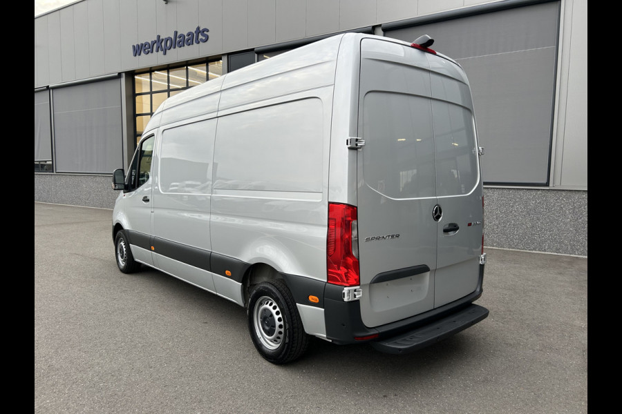 Mercedes-Benz Sprinter 315 CDI L2 H2 MBUX / Navigatie / Camera / Parkeersensoren / Cruise control / Airco / 270 Graden achterdeuren
