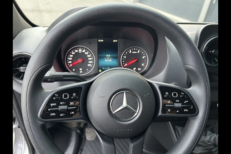 Mercedes-Benz Sprinter 315 CDI L2 H2 MBUX / Navigatie / Camera / Parkeersensoren / Cruise control / Airco / 270 Graden achterdeuren