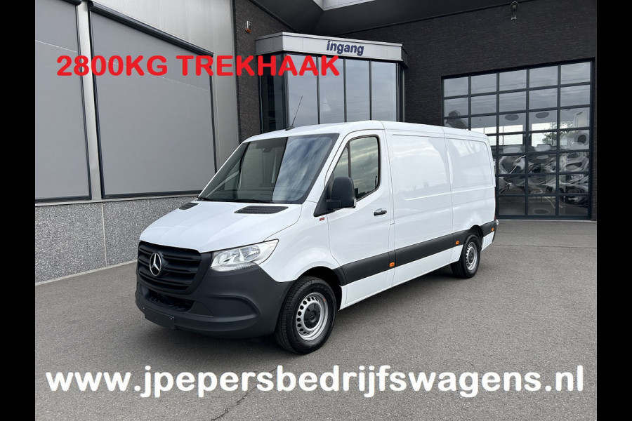 Mercedes-Benz Sprinter 317 CDI L2 H1 2800KG Trekhaak / MBUX / Camera / Carplay navigatie / Airco / 270 Graden achterdeuren