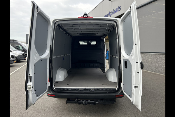 Mercedes-Benz Sprinter 317 CDI L2 H1 2800KG Trekhaak / MBUX / Camera / Carplay navigatie / Airco / 270 Graden achterdeuren
