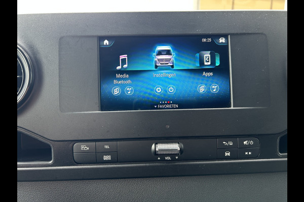 Mercedes-Benz Sprinter 317 CDI L2 H1 2800KG Trekhaak / MBUX / Camera / Carplay navigatie / Airco / 270 Graden achterdeuren