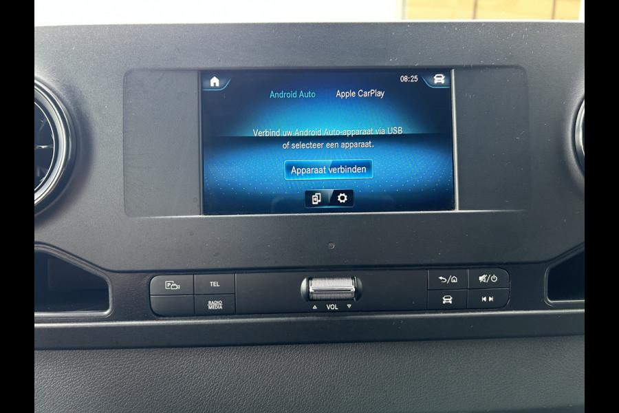 Mercedes-Benz Sprinter 317 CDI L2 H1 2800KG Trekhaak / MBUX / Camera / Carplay navigatie / Airco / 270 Graden achterdeuren