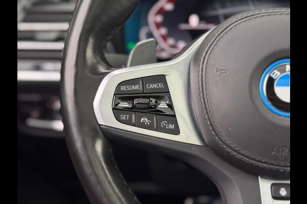 BMW X3 XDrive30e High Executive M stoelen/Pano/H&K/Laser