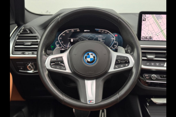 BMW X3 XDrive30e High Executive M stoelen/Laser/Pano/HuD