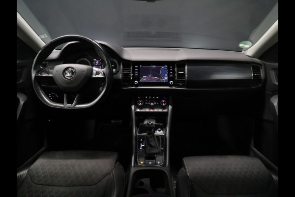 Škoda Kodiaq 1.5 TSI Business Edition 7p. [TREKHAAK, SCHUIFKANTELDAK, CAMERA, PDC V+A, CRUISE CONTROL, FLIPPERS, CANTON SOUND, CLIMATE CONTROL, NAVIGATIE, NIEUWSTAAT]