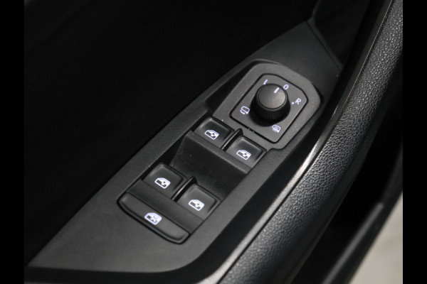 Škoda Kodiaq 1.5 TSI Business Edition 7p. [TREKHAAK, SCHUIFKANTELDAK, CAMERA, PDC V+A, CRUISE CONTROL, FLIPPERS, CANTON SOUND, CLIMATE CONTROL, NAVIGATIE, NIEUWSTAAT]