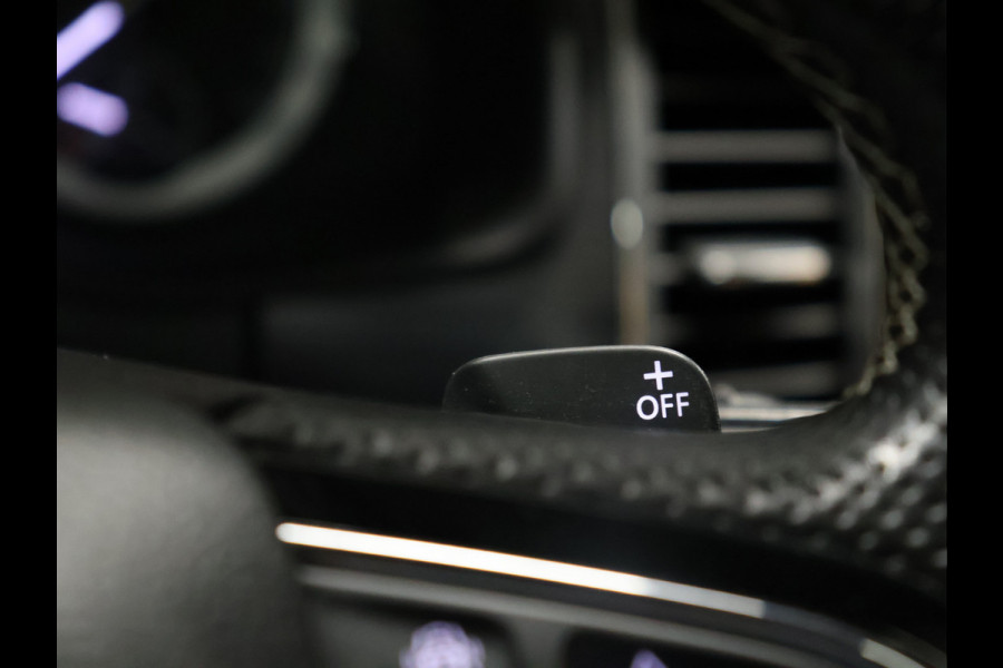 Škoda Kodiaq 1.5 TSI Business Edition 7p. [TREKHAAK, SCHUIFKANTELDAK, CAMERA, PDC V+A, CRUISE CONTROL, FLIPPERS, CANTON SOUND, CLIMATE CONTROL, NAVIGATIE, NIEUWSTAAT]