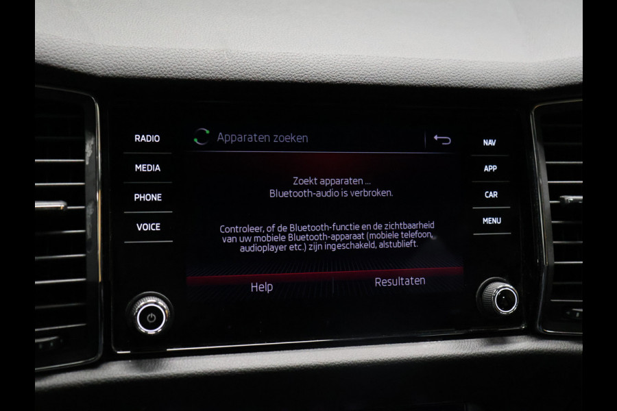 Škoda Kodiaq 1.5 TSI Business Edition 7p. [TREKHAAK, SCHUIFKANTELDAK, CAMERA, PDC V+A, CRUISE CONTROL, FLIPPERS, CANTON SOUND, CLIMATE CONTROL, NAVIGATIE, NIEUWSTAAT]