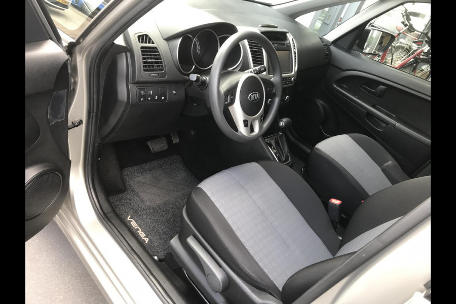 Kia Venga 1.6 DynamicLine Automaat